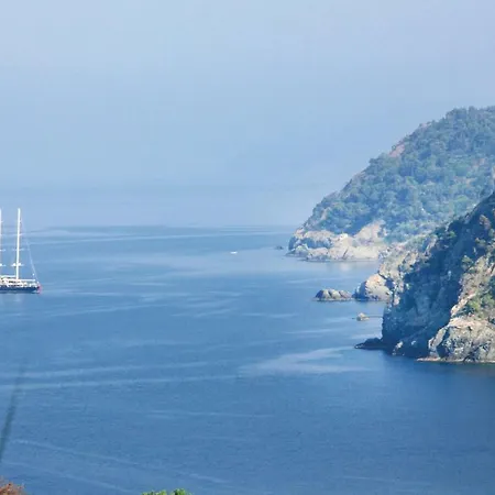 Three-bedroom -sp- With Sea View 09